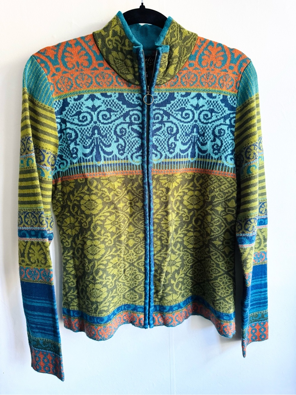 Icelandic Design Zip-Front Patterned Women's Cardigan Sweater in Teal & Olive